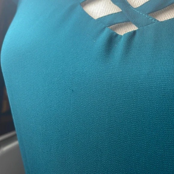 Xhilaration Teal Cutout Dress - Picture 5 of 5